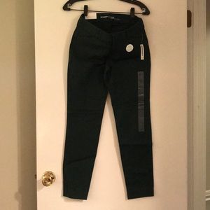 Old Navy Dark Green Pants (new)